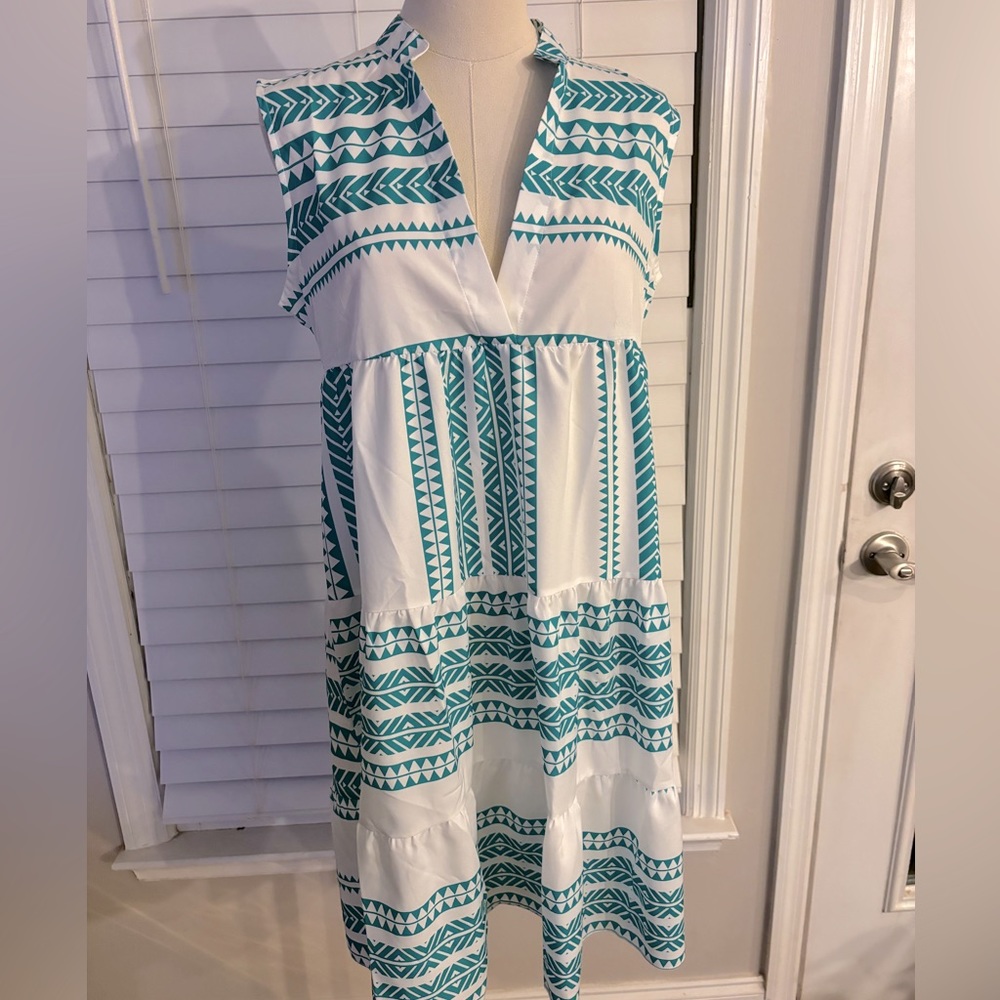 NWT! Teal Green and White sleeveless sundress/Size Small
